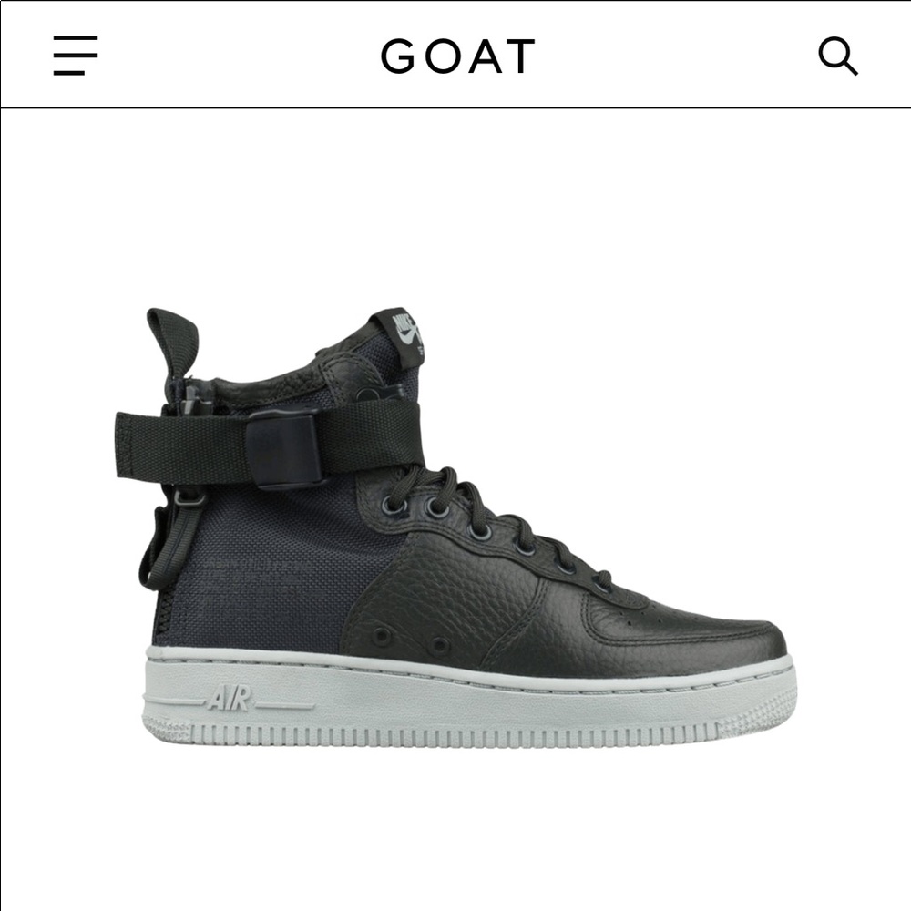 NWOT NIKE W SF AF1 MID - OUTDOOR GREEN - SZ 7